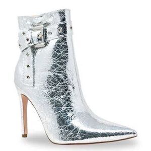 Chase & Chloe | Grommet Buckle Pointed Toe Bootie